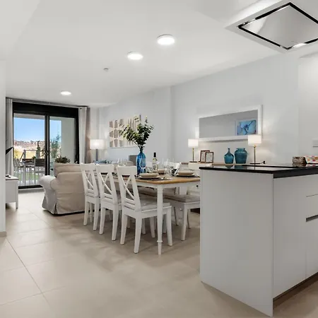 Vivi Homes - Calanova 1 *